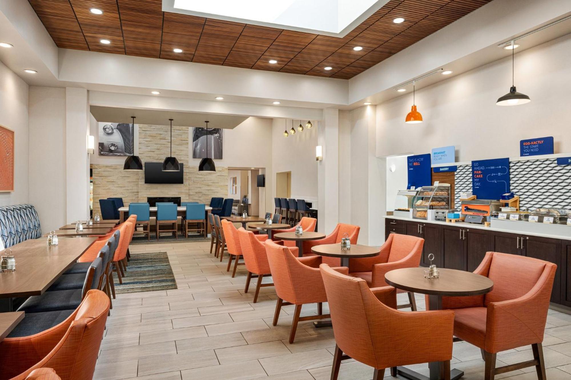 Holiday Inn Express Hotel & Suites Indianapolis W - Airport Area By Ihg מראה חיצוני תמונה