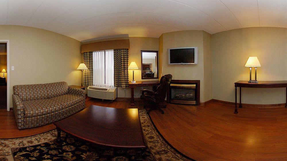 Holiday Inn Express Hotel & Suites Indianapolis W - Airport Area By Ihg מראה חיצוני תמונה